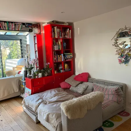 La Maison Sur La Falaise