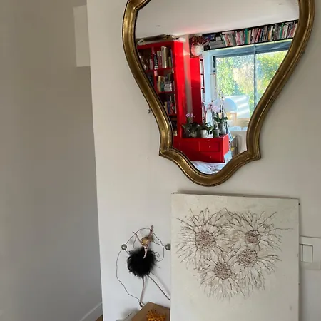 La Maison Sur La Falaise منزل للإقامة *