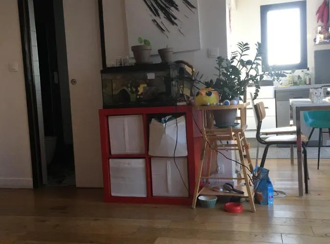 La Maison Sur La Falaise