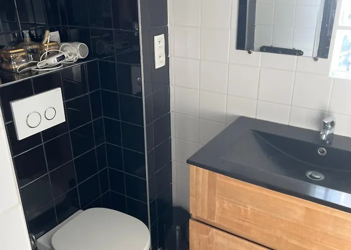 Homestay szállás La Maison Sur La Falaise Nantes