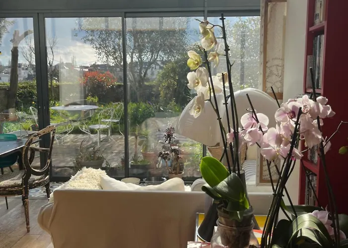 La Maison Sur La Falaise