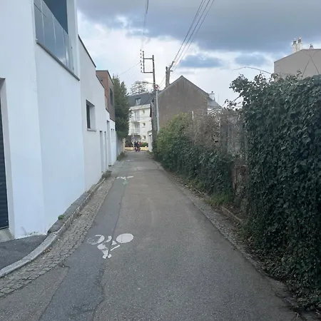 La Maison Sur La Falaise منزل للإقامة *