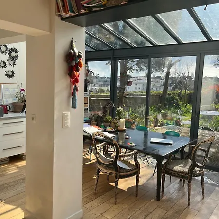 La Maison Sur La Falaise *